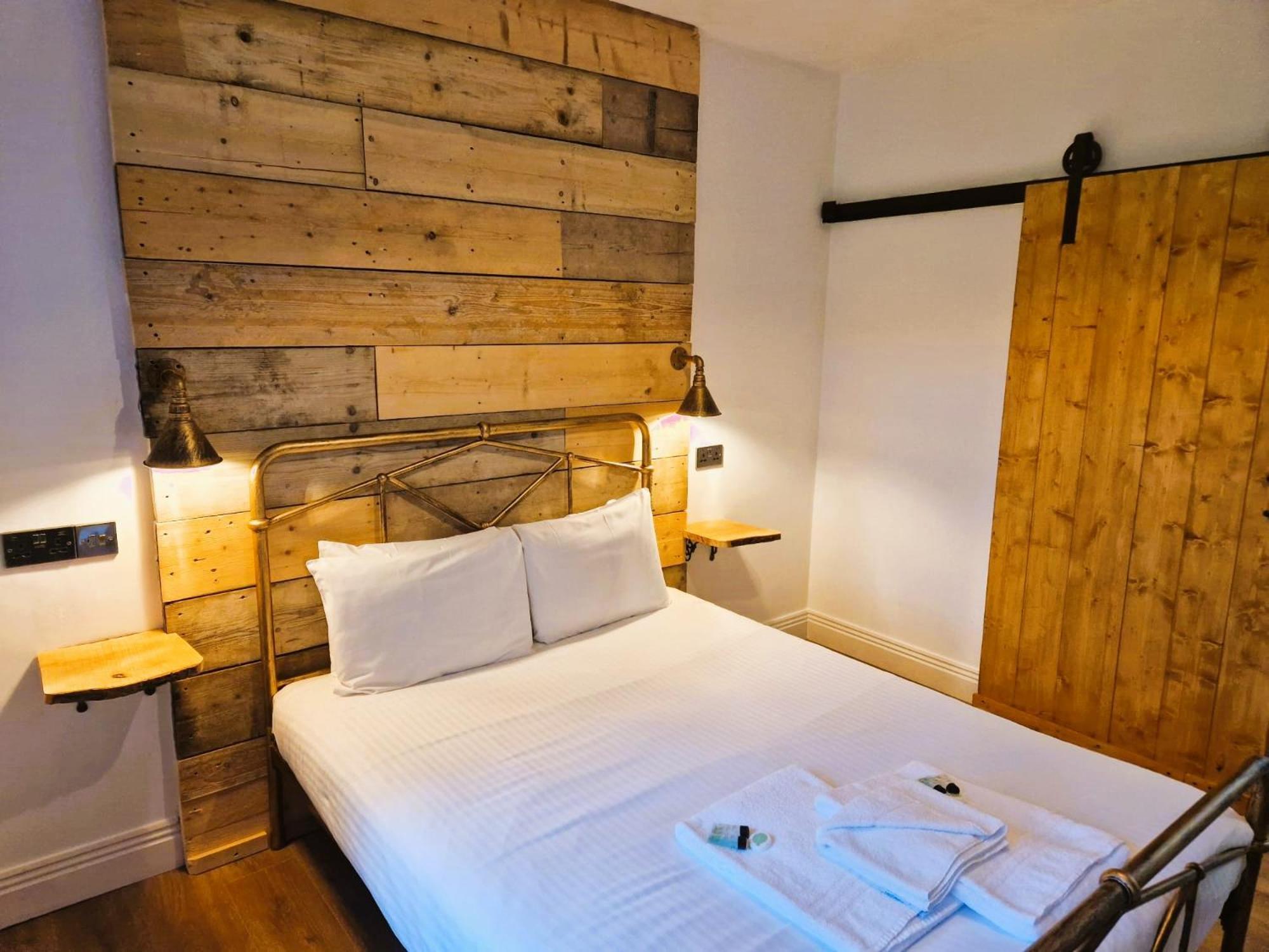 Wheal Tor Hotel & Glamping リスカード エクステリア 写真