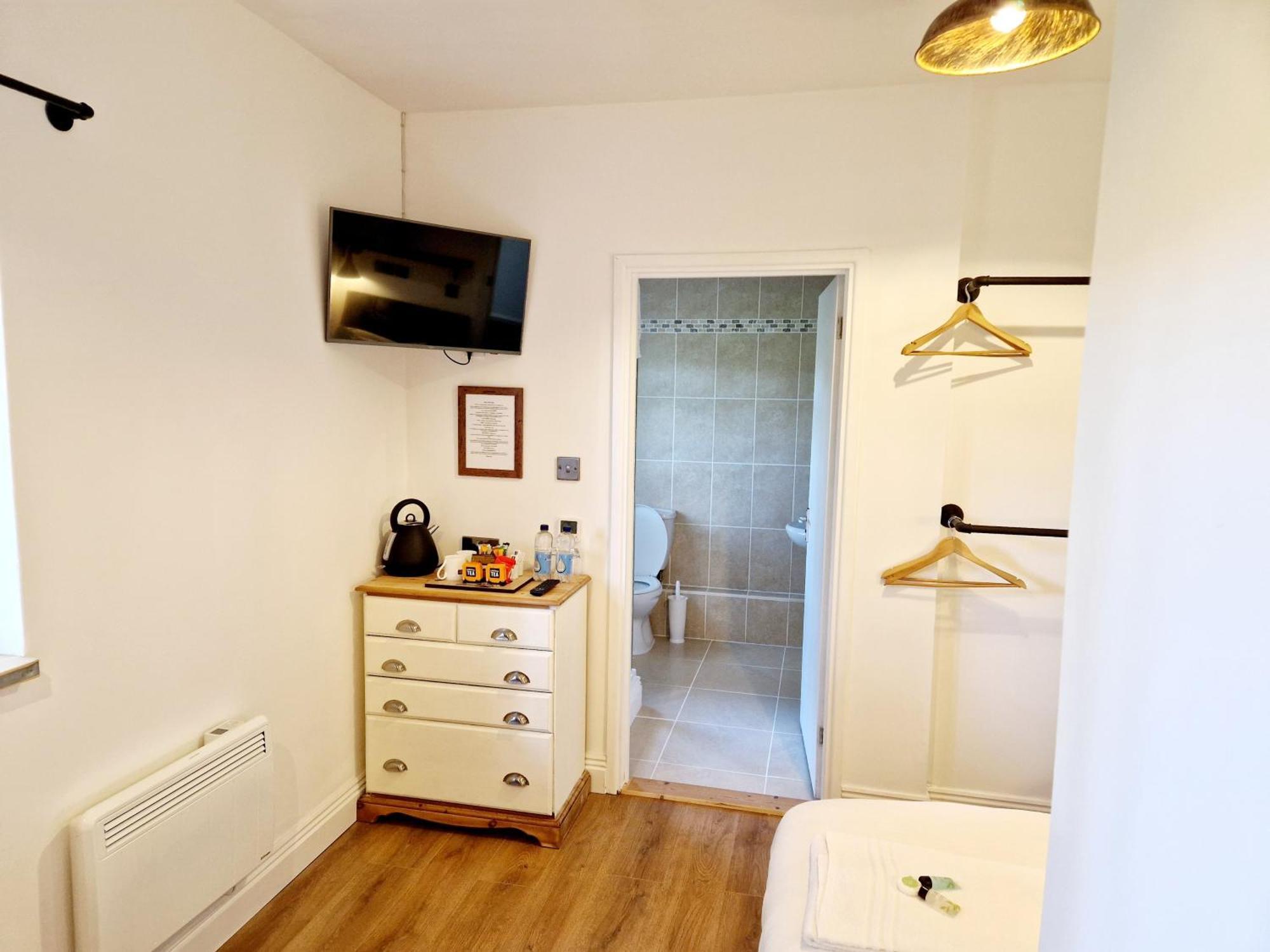 Wheal Tor Hotel & Glamping リスカード エクステリア 写真