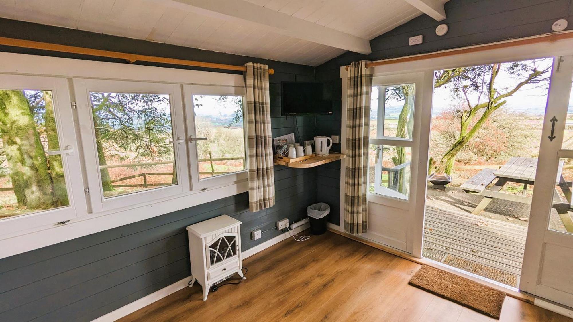 Wheal Tor Hotel & Glamping リスカード エクステリア 写真