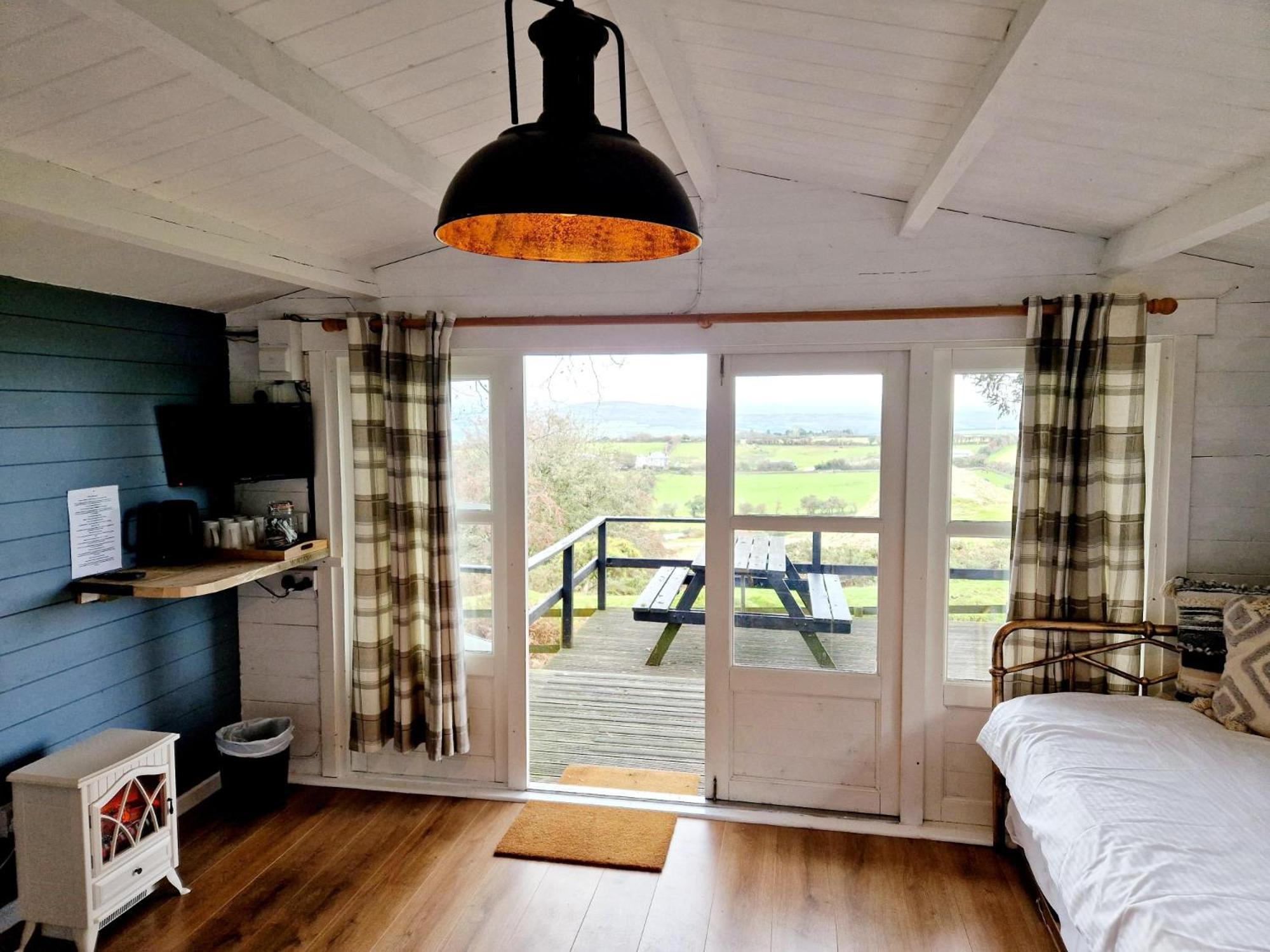 Wheal Tor Hotel & Glamping リスカード エクステリア 写真